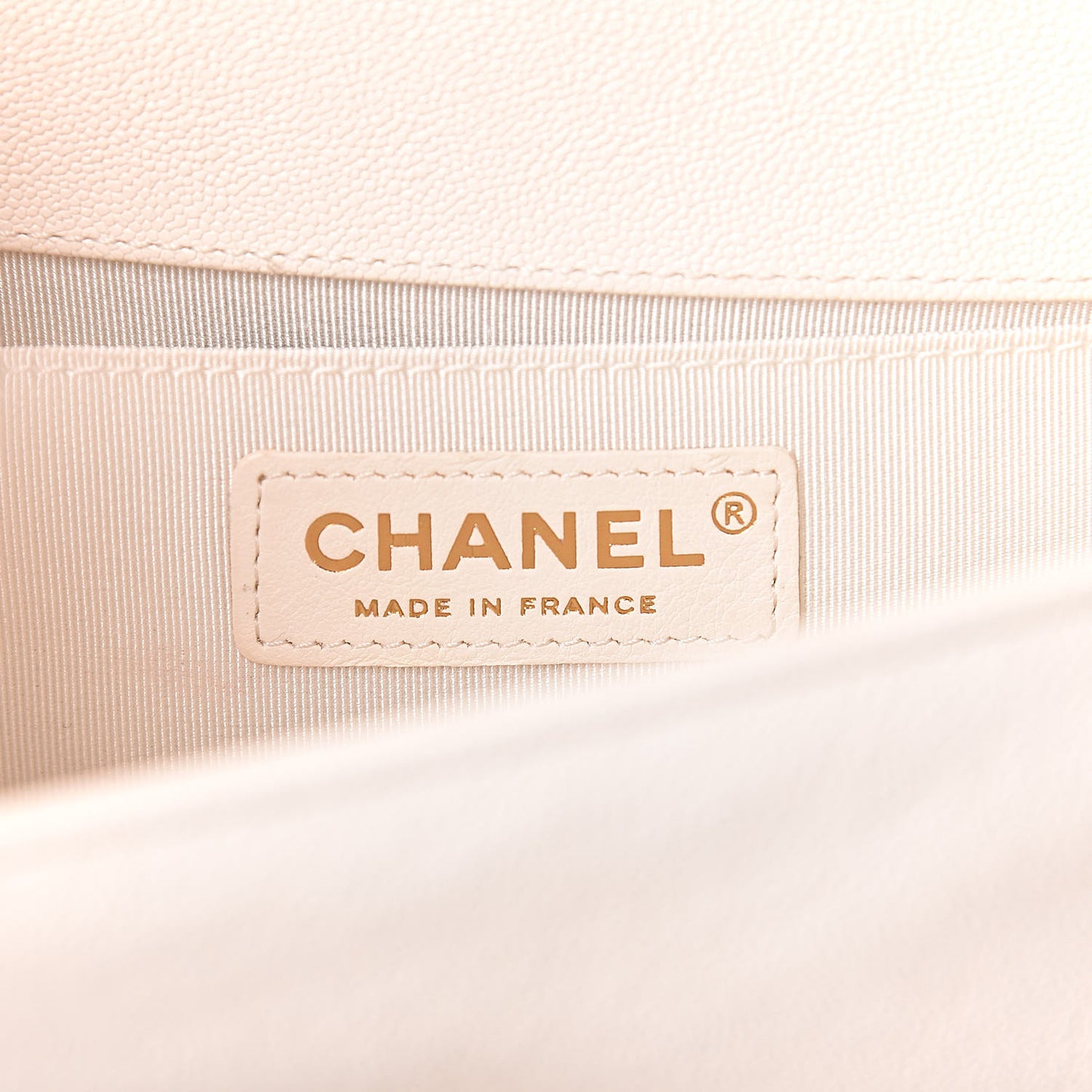 Caviar Quilted Small Boy Flap Ivory
