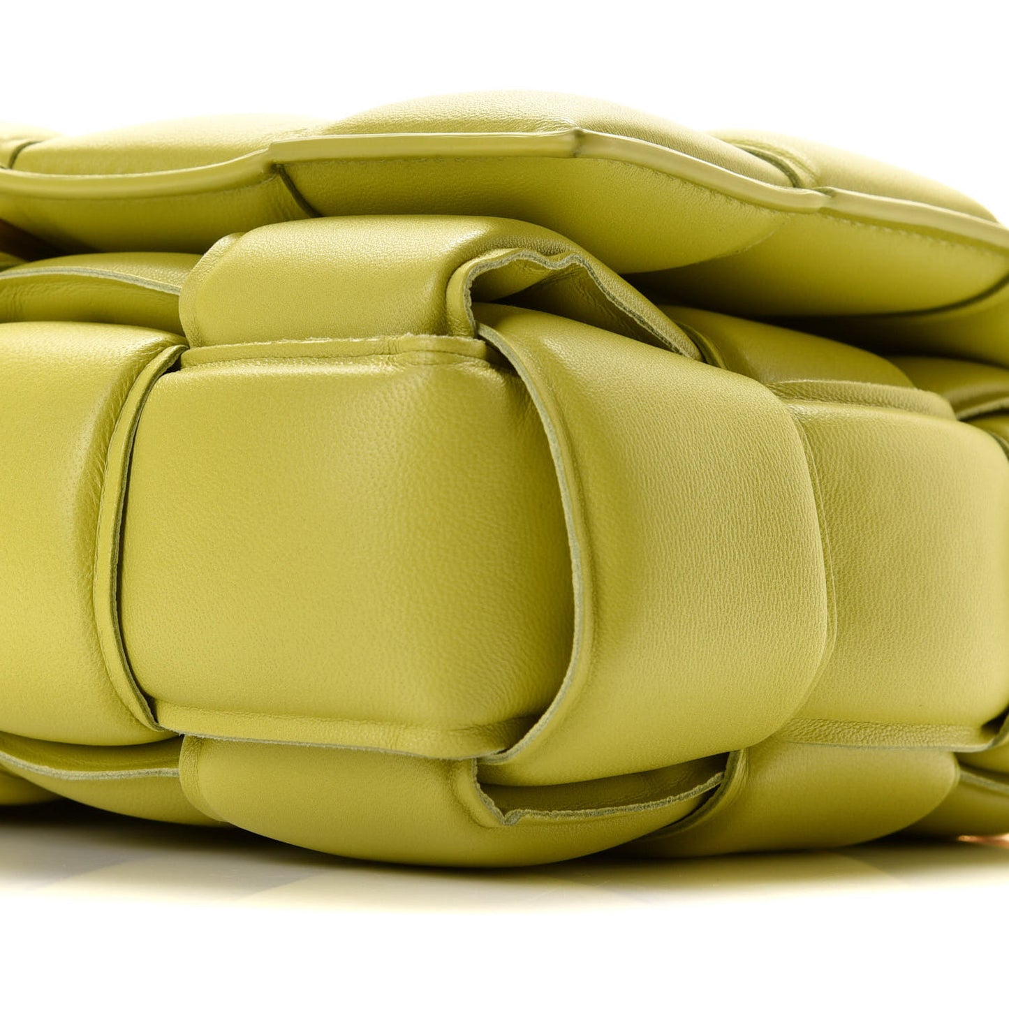 Lambskin Maxi Intreccio Padded Chain Cassette Crossbody Bag Kiwi