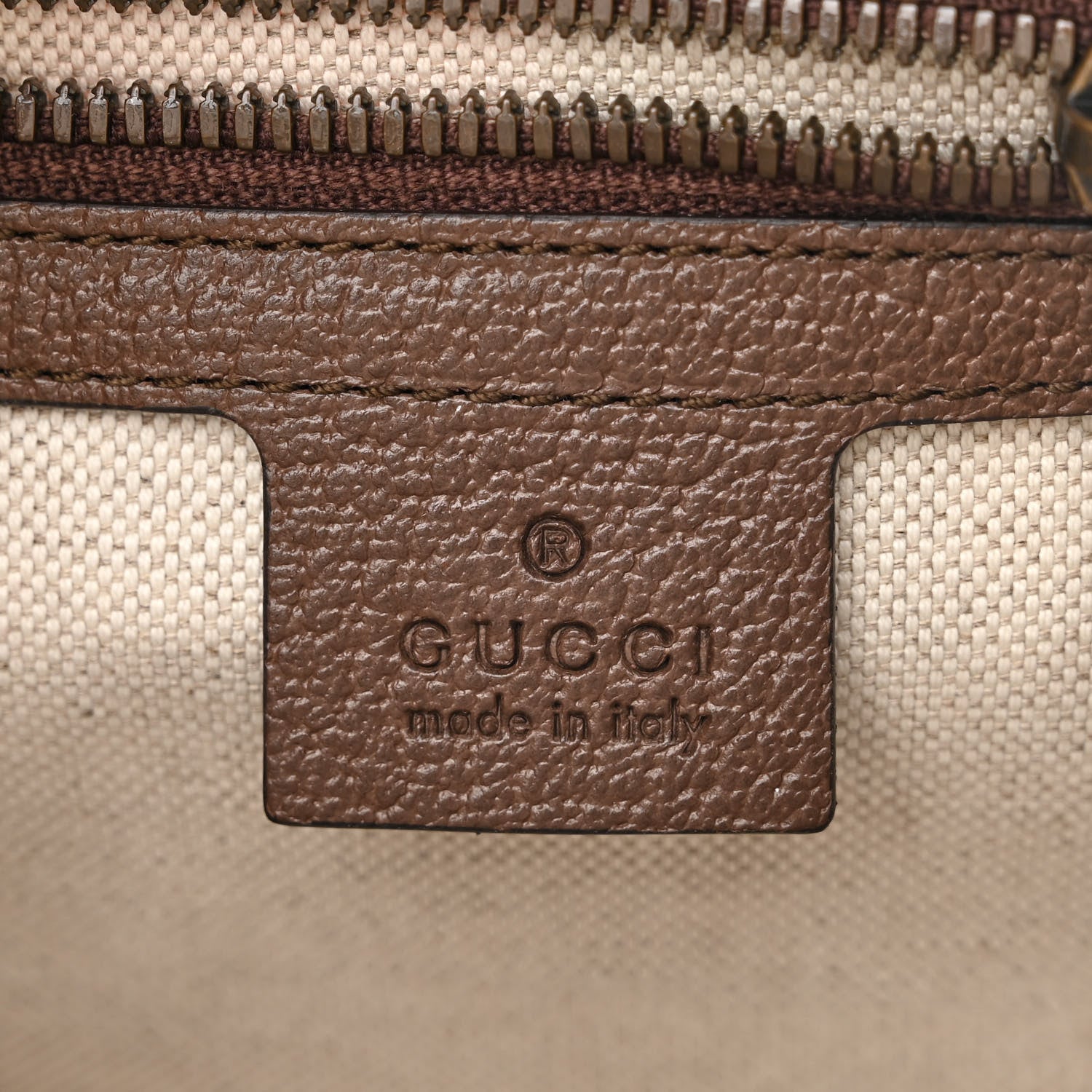Gucci Maxi GG Supreme Monogram Pineapple Textured Dollar Calfskin Small Retro Interlocking G Belt Bag 100 40 Beige Ebony Green Pink New Acero 6 of 13