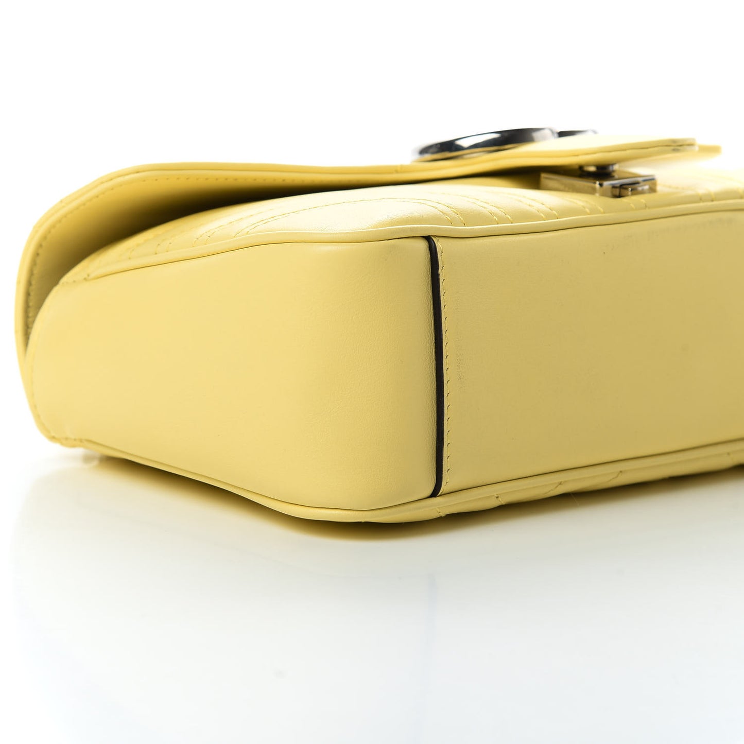 Calfskin Matelasse Small GG Marmont Shoulder Bag Banana