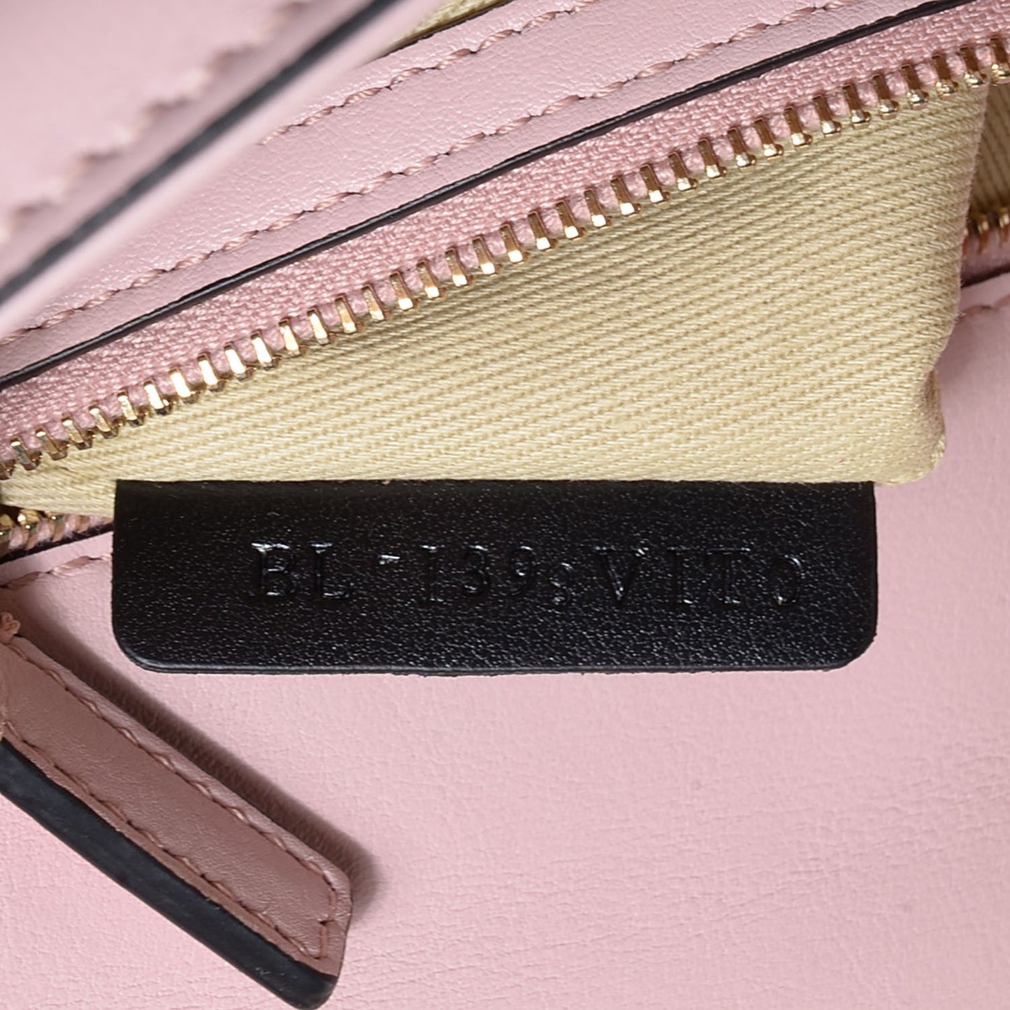 Vitello Medium Glam Lock Rockstud Flap Water Rose