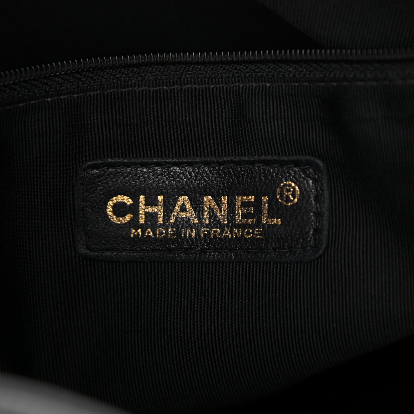 Caviar CC Shoulder Bag Black