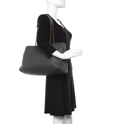 Bottega Veneta Nappa Intrecciato Large Classic Chain Strap Tote Light Grey 2 of 12