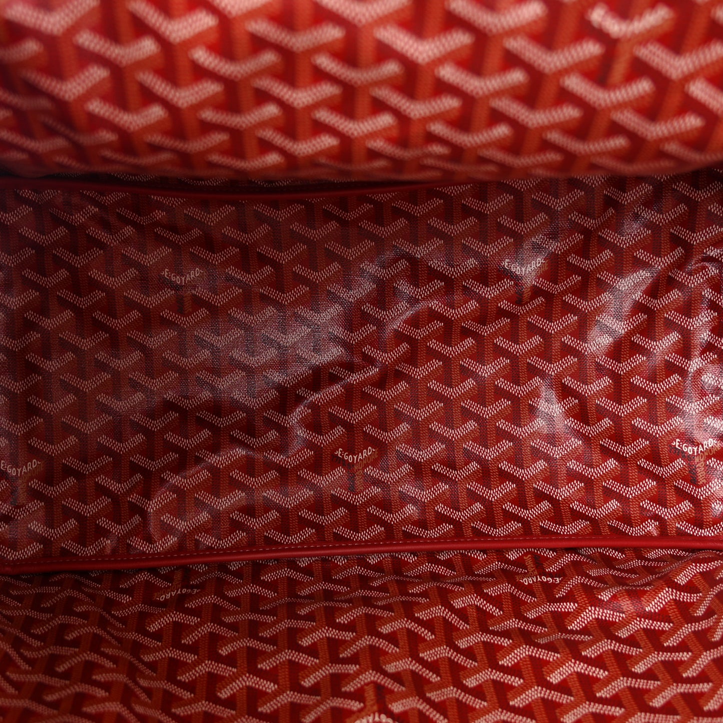 Goyardine Reversible Anjou GM Red