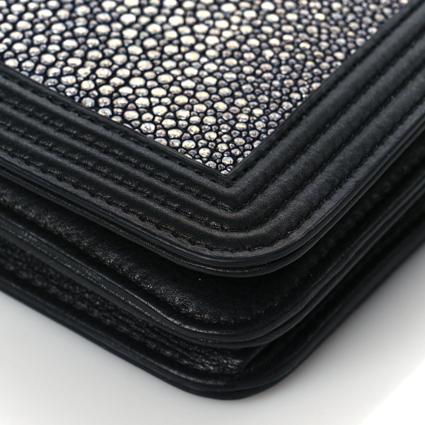 Galuchat Stingray Lambskin Boy Wallet On Chain WOC Black