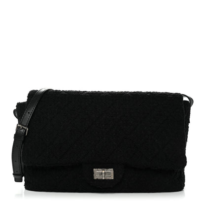 Chanel Easy Tweed Jumbo Reissue Messenger Flap Black 2 of 23