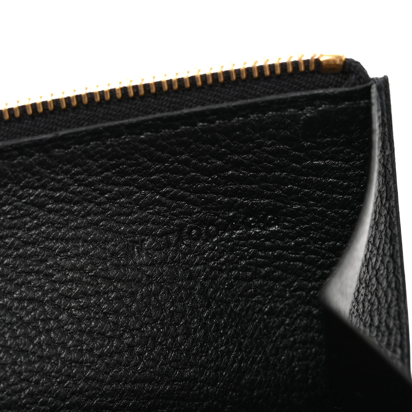 Chevre Mysore Bearn Gusset Wallet Black