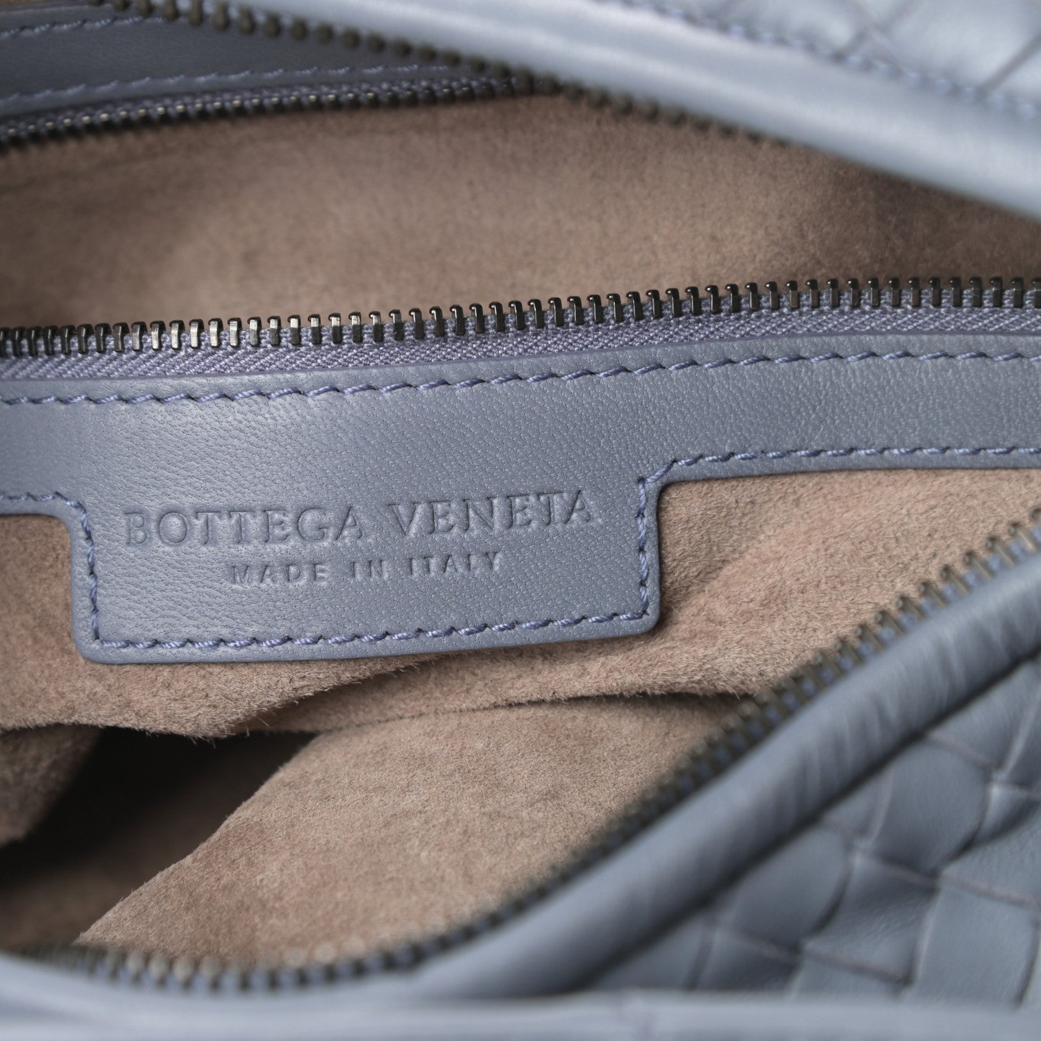 Bottega Veneta Nappa Intrecciato Belly Veneta Hobo Krim 6 of 10