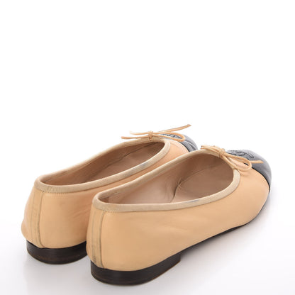 Chanel Lambskin CC Cap Toe Ballerina Flats 38 Beige Black 4 of 18