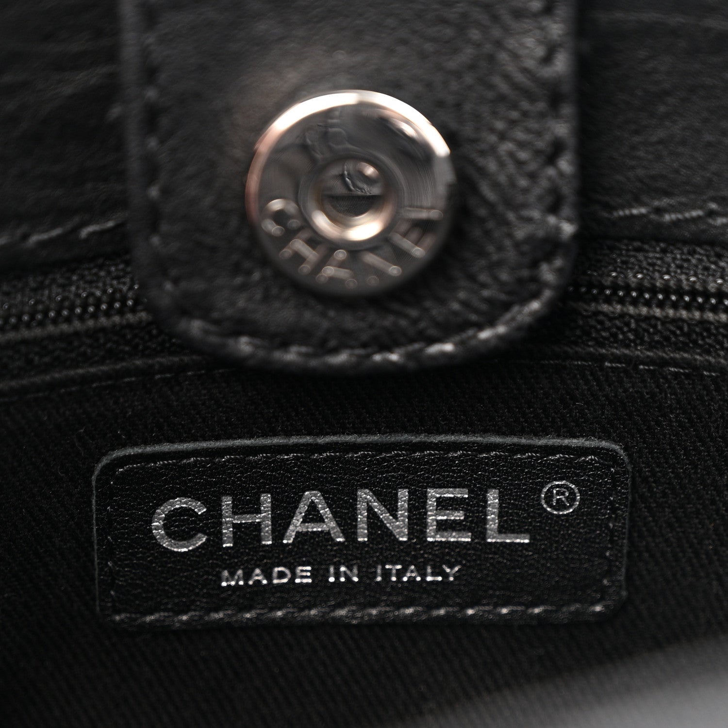 Chanel Washed Calfskin Diamond Stitch Hamptons Shopping Tote Black 6 of 14