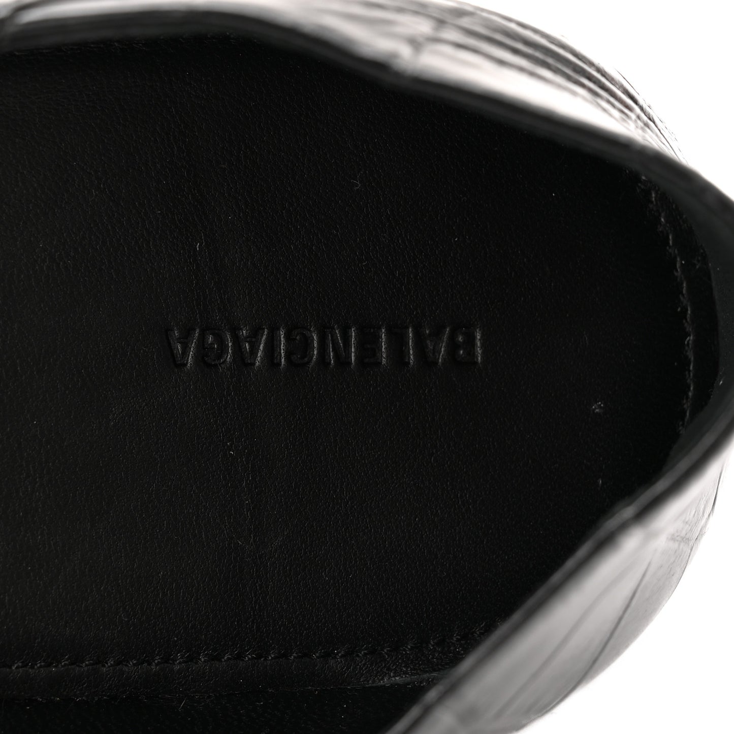 Calfskin Crocodile Embossed Cozy BB Loafer 39 Black