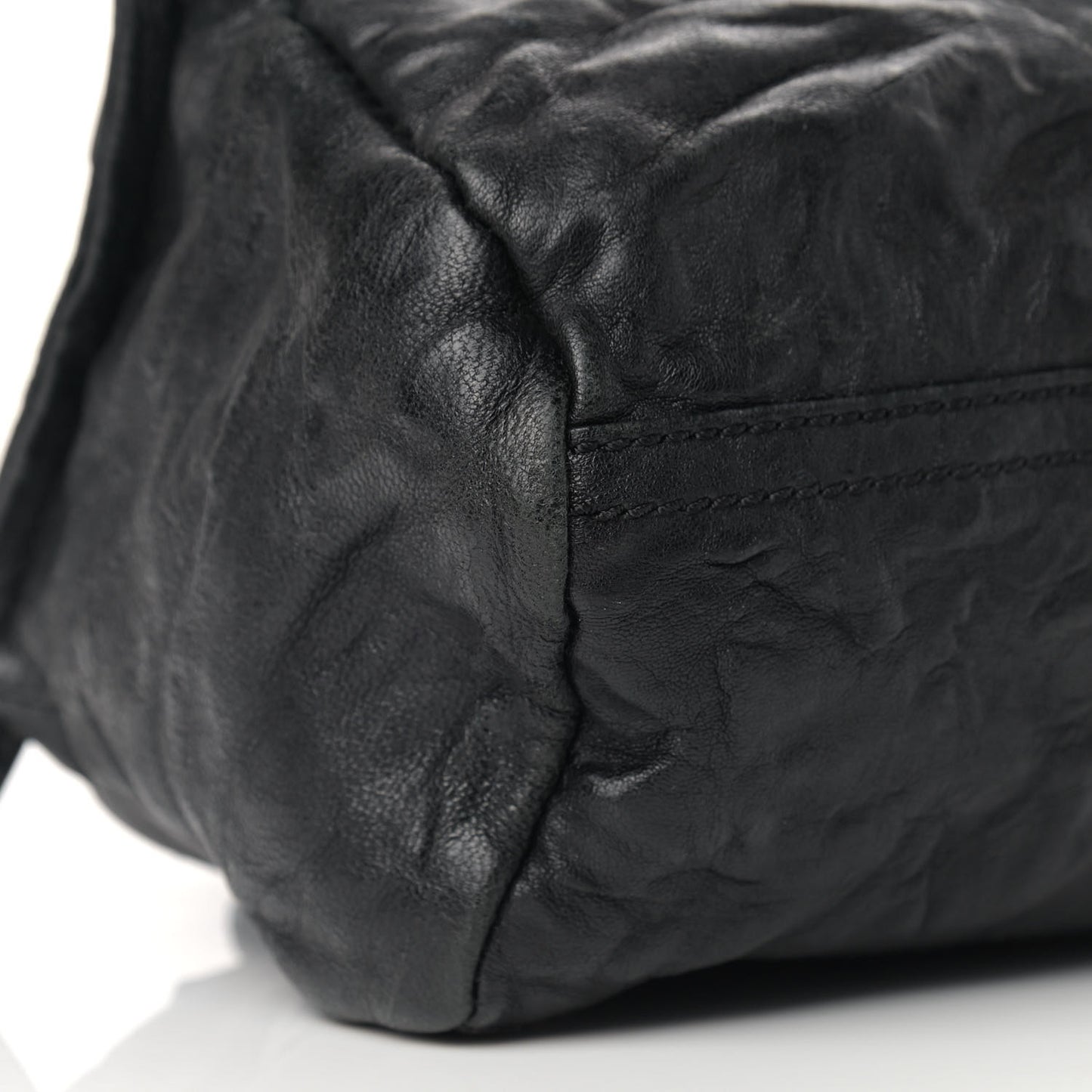 Tumbled Sheepskin Mini Pandora Black