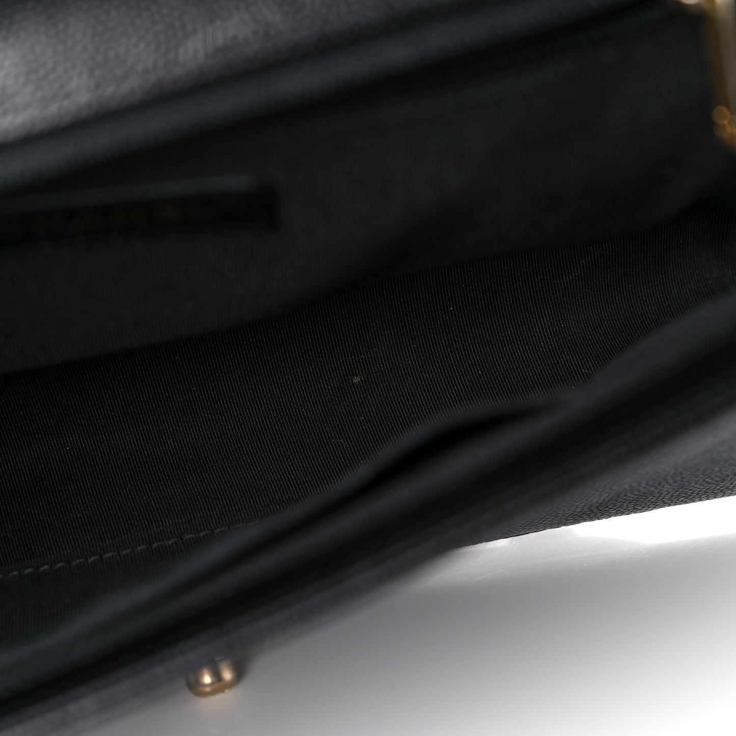 Caviar Chevron Quilted Medium Boy Flap Black