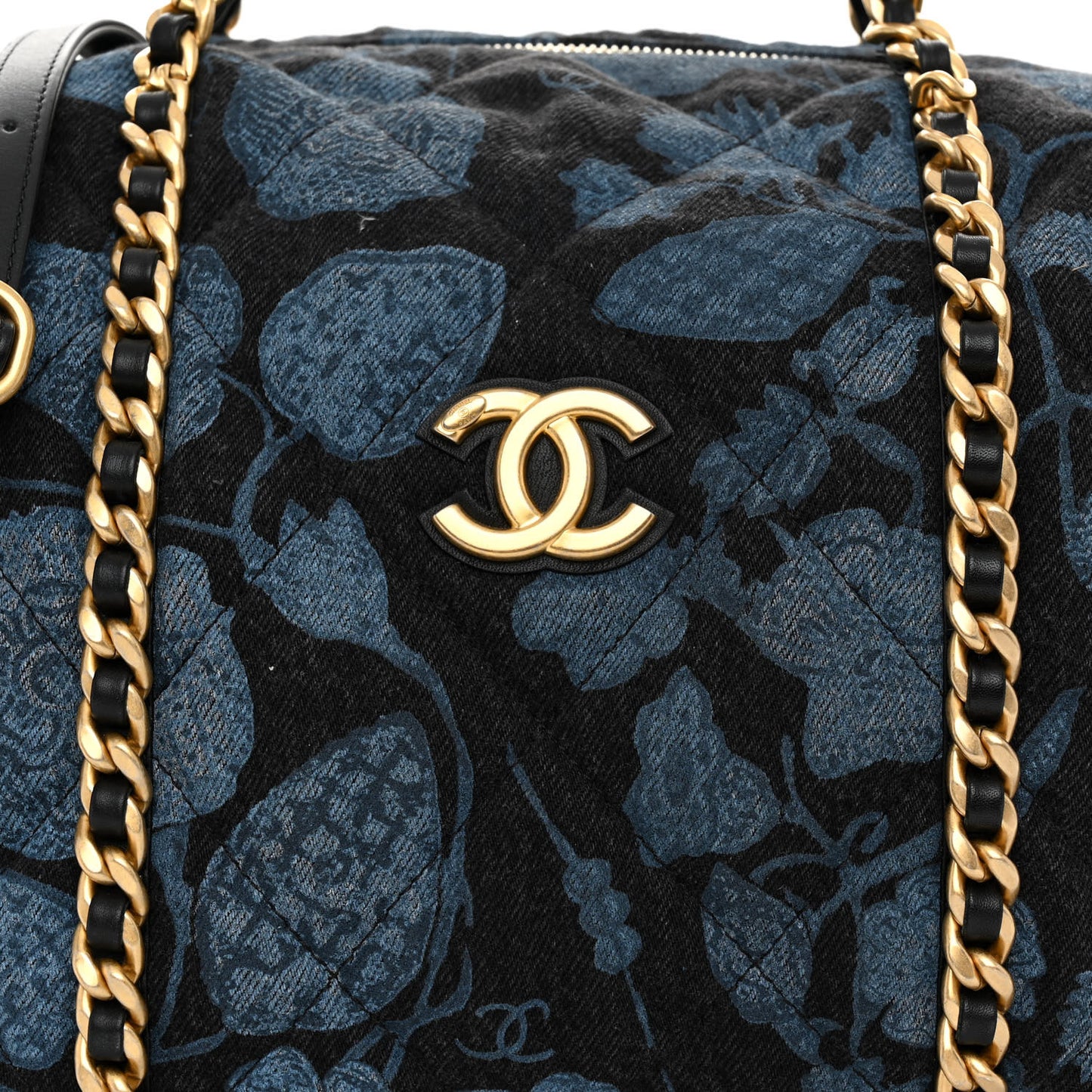 Denim Printed Destination Chenonceau Shoulder Bag Blue Black