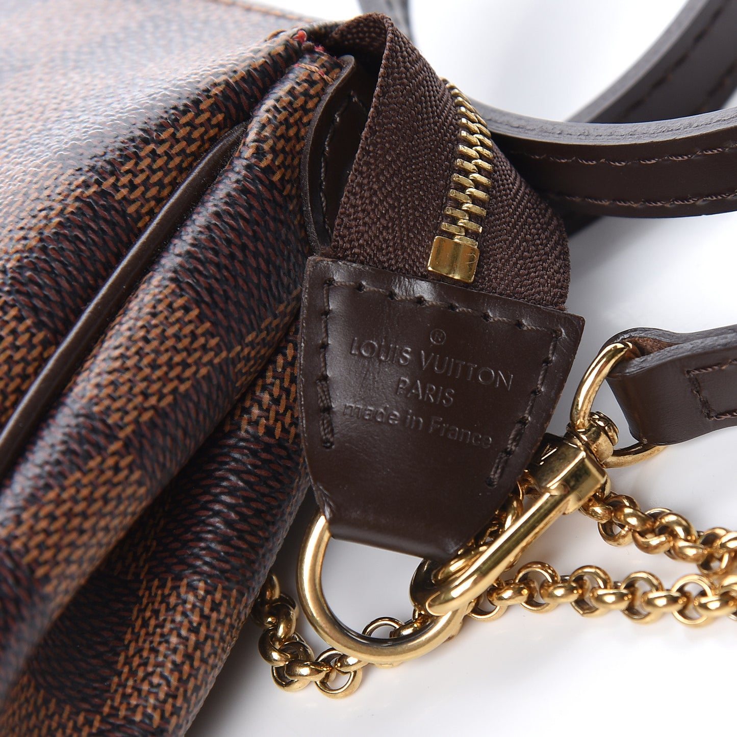 Damier Ebene Eva Clutch