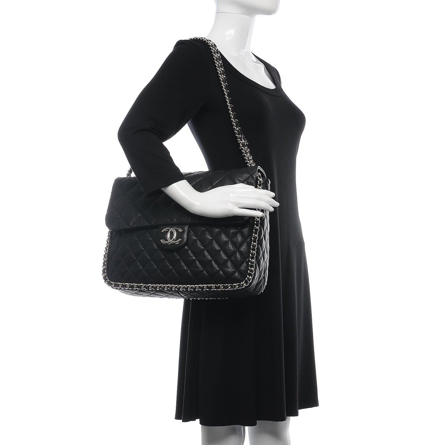 Washed Lambskin Quilted Maxi Chain Around Flap Black