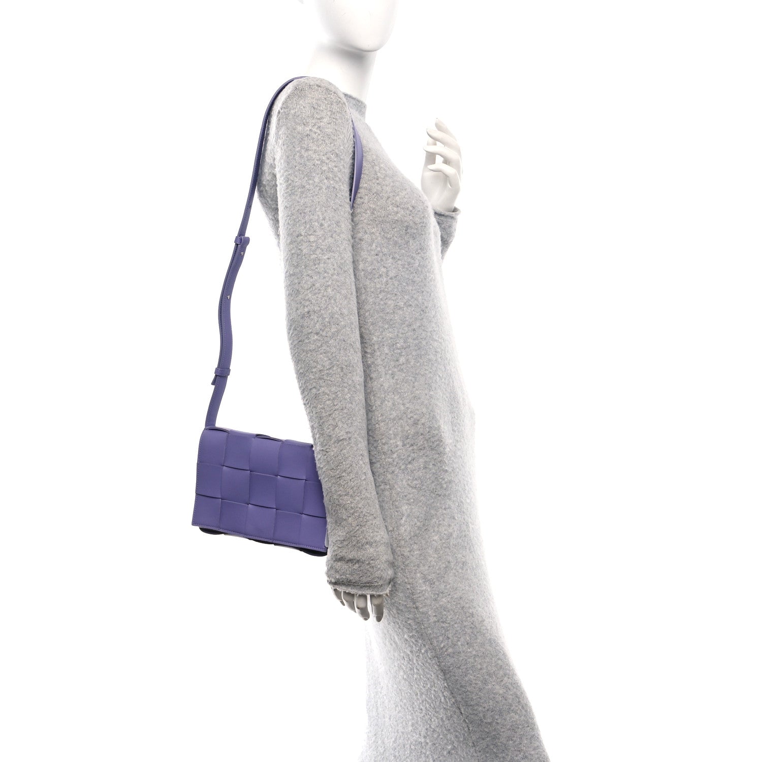 Bottega Veneta Lambskin Maxi Intreccio Cassette Crossbody Bag Wisteria 2 of 11