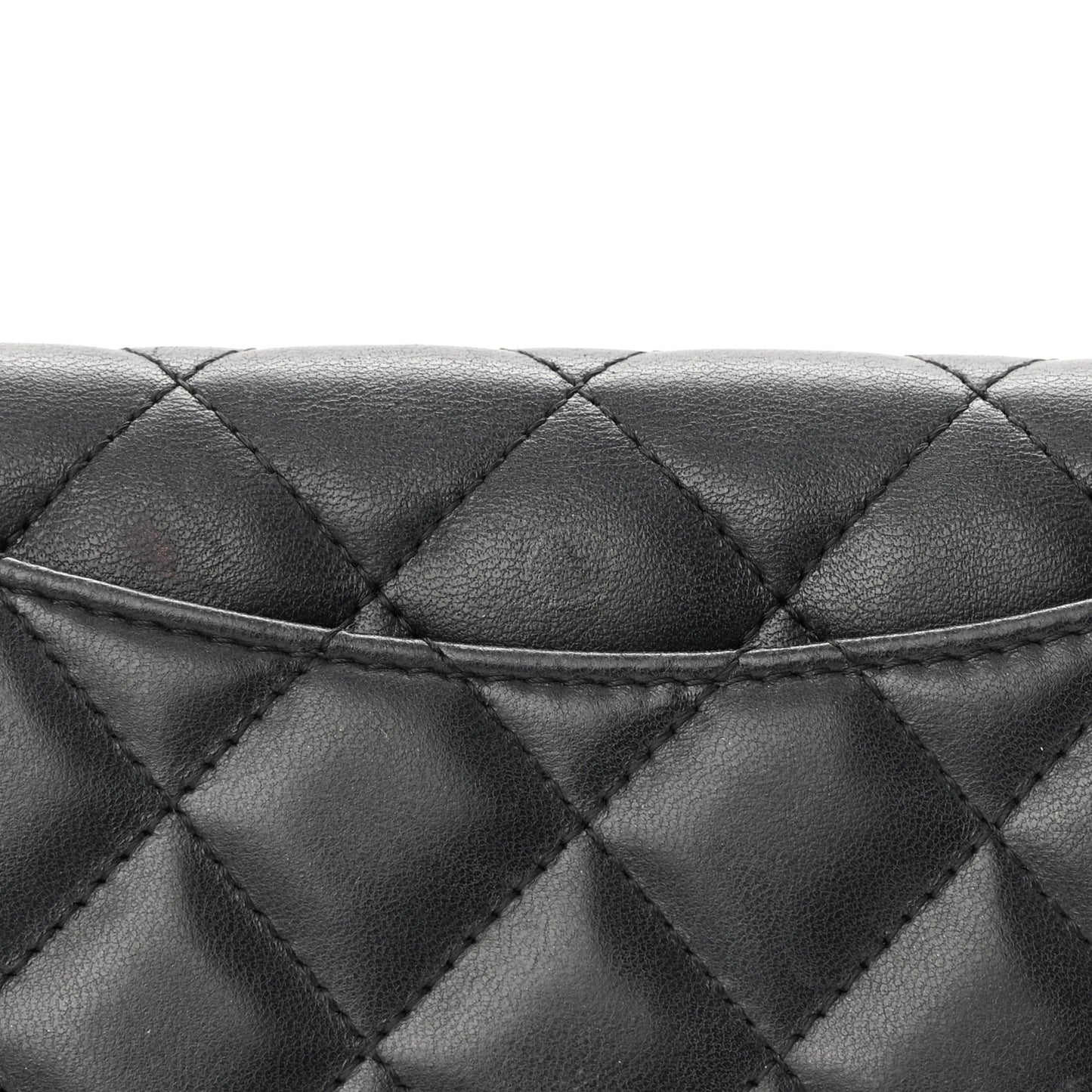 Lambskin Quilted Yen Wallet Black