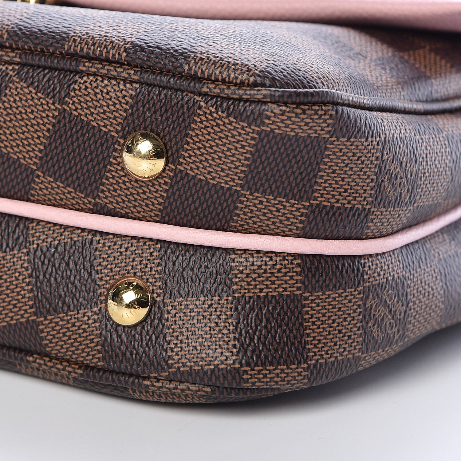 Louis Vuitton Damier Ebene Clapton Magnolia 10 of 14