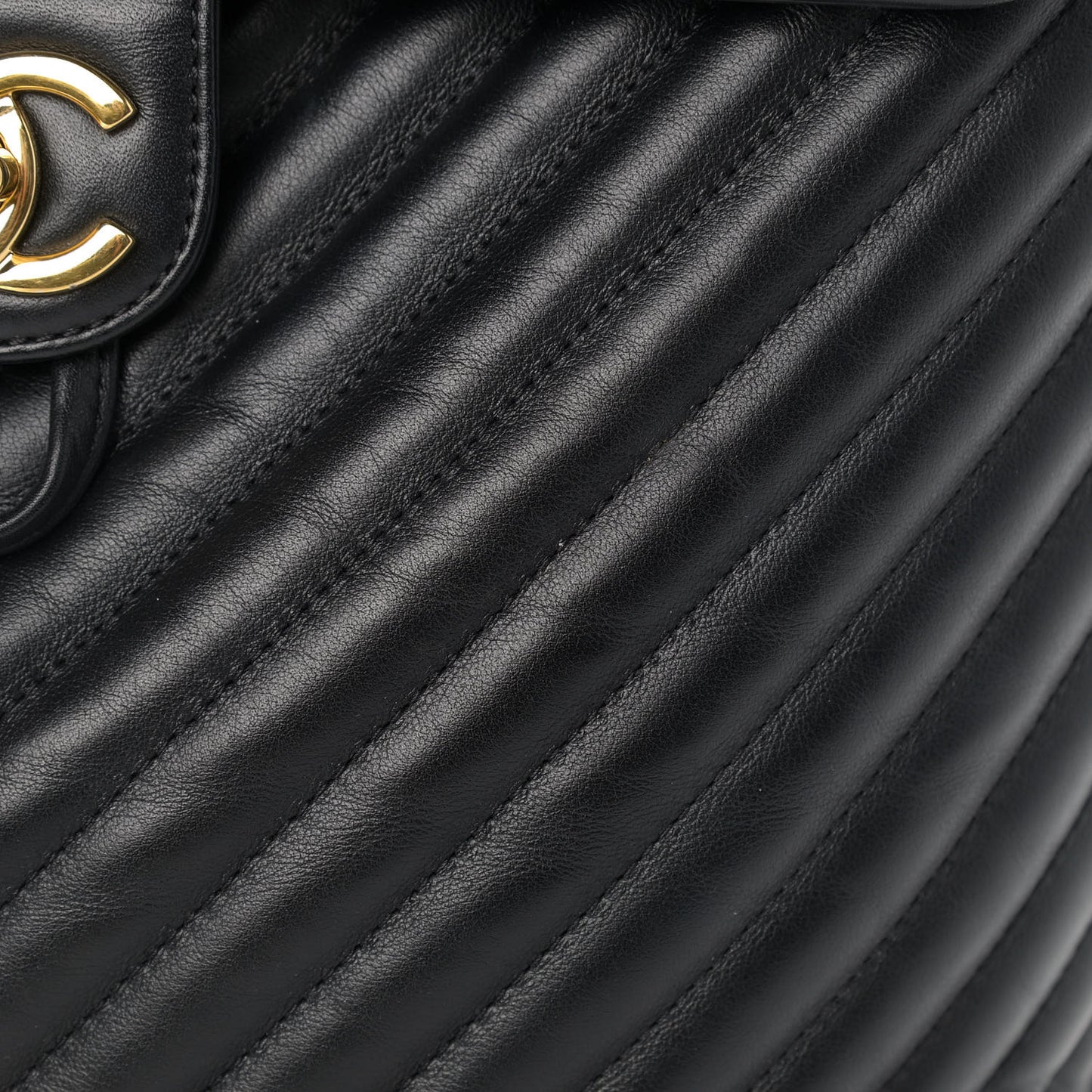 Calfskin Chevron Quilted Large Urban Spirit Backpack Black