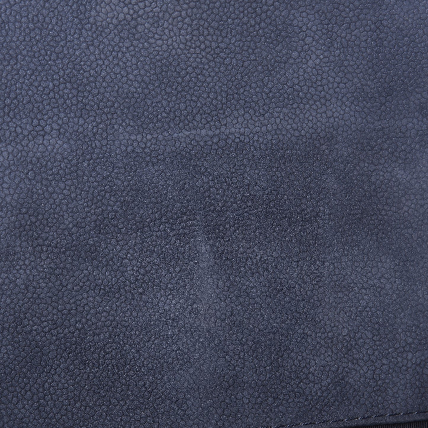 Iridescent Caviar Quilted Medium Boy Flap Dark Blue