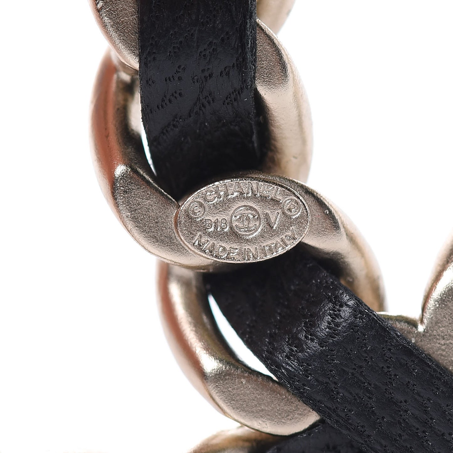 Lambskin Chain CC Brooch Black Gold