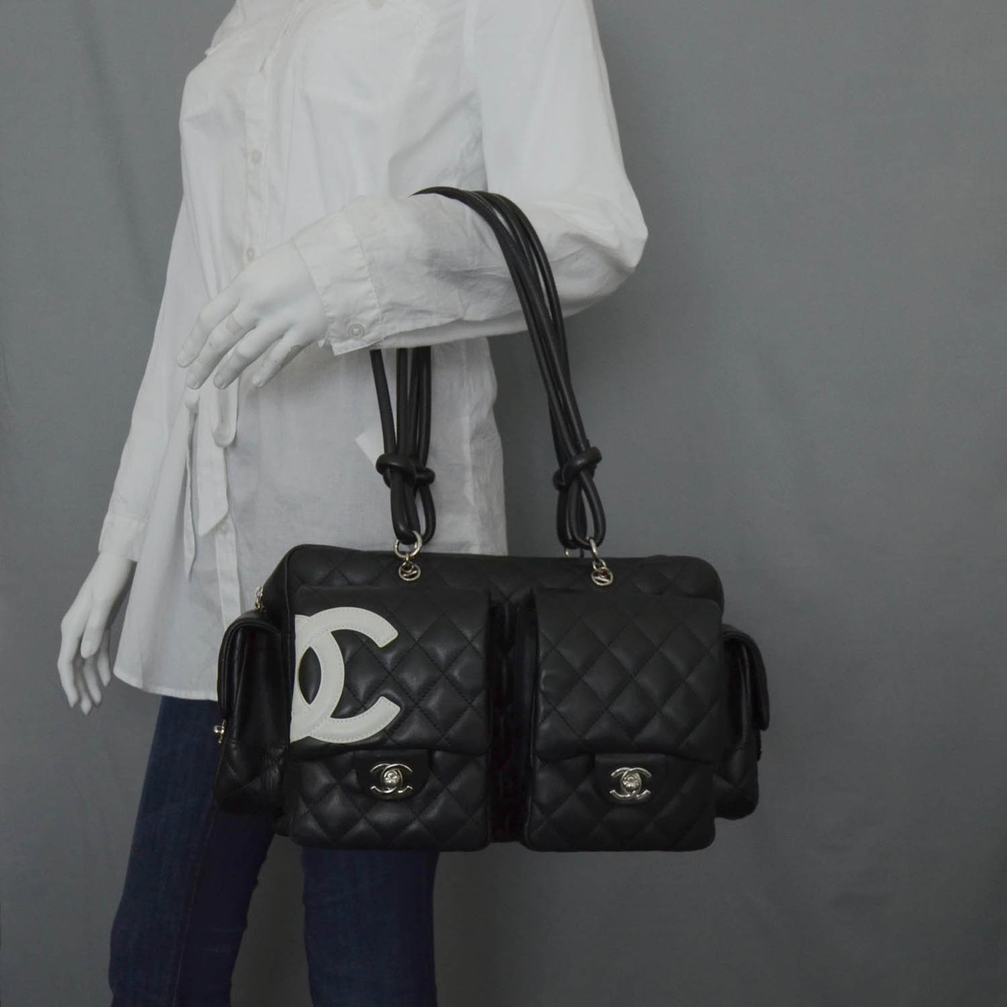 Calfskin Quilted Large Cambon Multipocket Reporter Black White