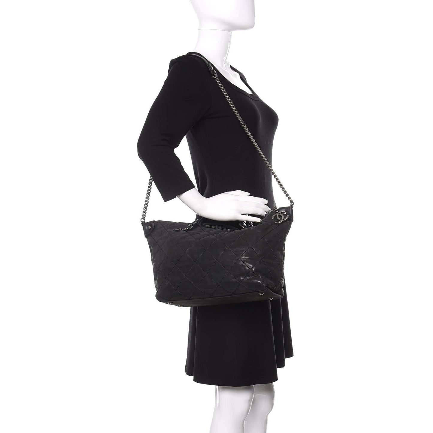Iridescent Calfskin Quilted Coco Daily Shoulder Bag Black