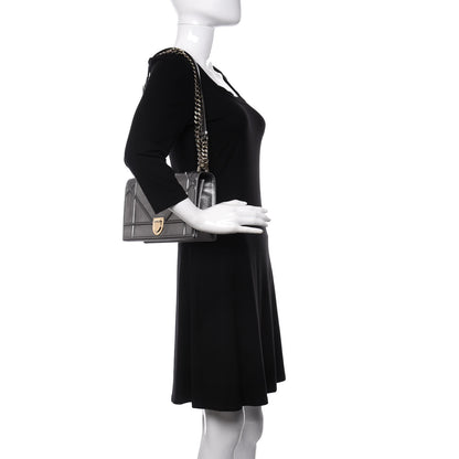 Christian Dior Metallic Grained Calfskin Medium Diorama Flap Bag Silver 2 of 17
