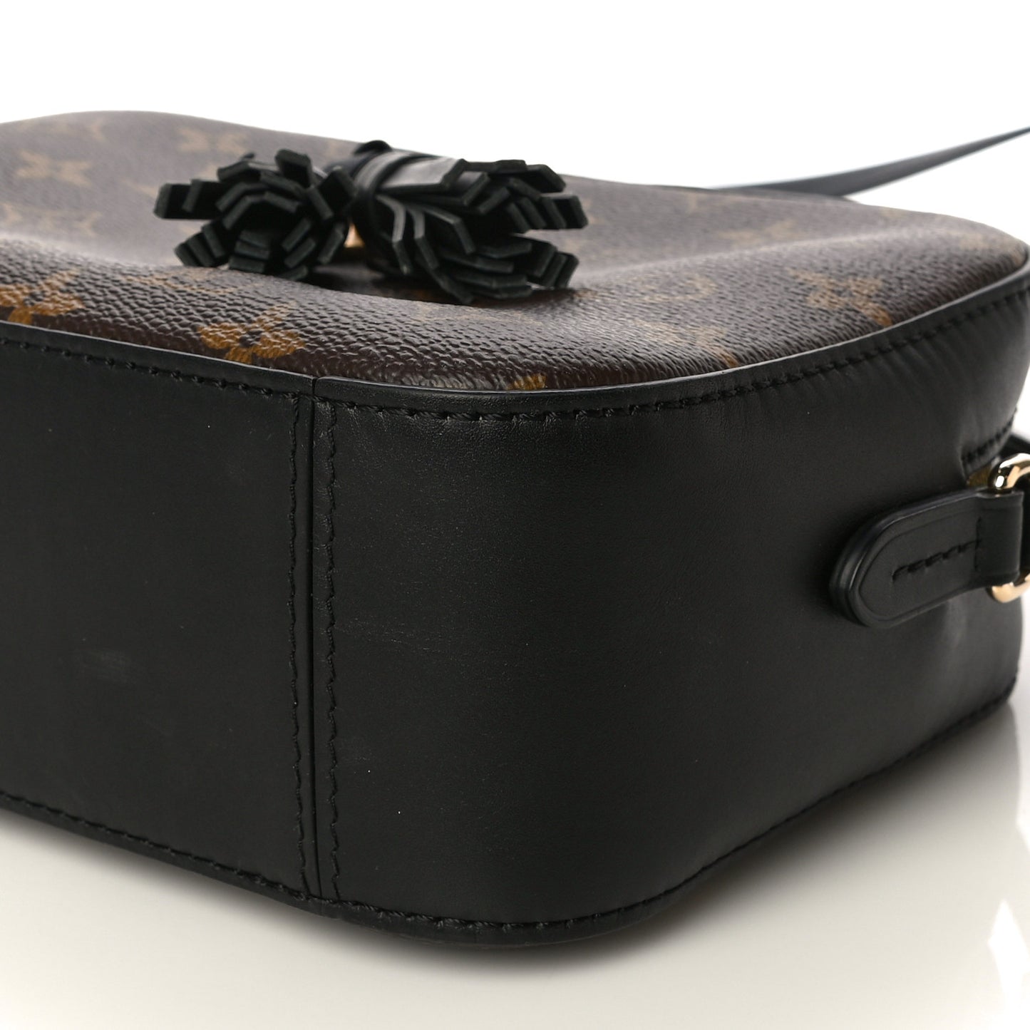 Monogram Saintonge Black