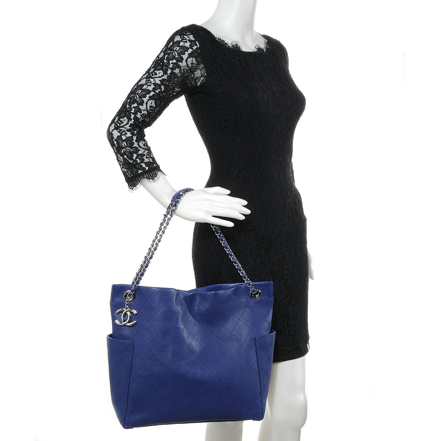 Chanel Caviar Quilted CC Pocket Hobo Dark Blue 2 of 9