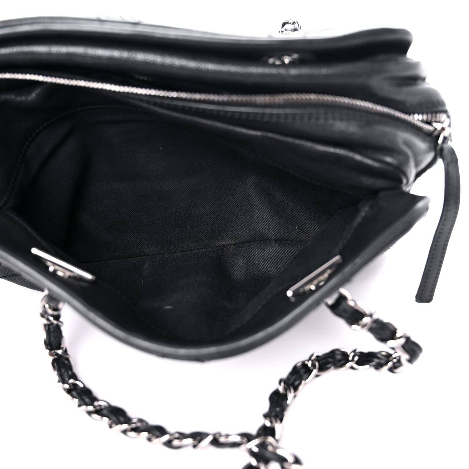 Chanel Calfskin Small Diamond Stitch Tote Black 6 of 18