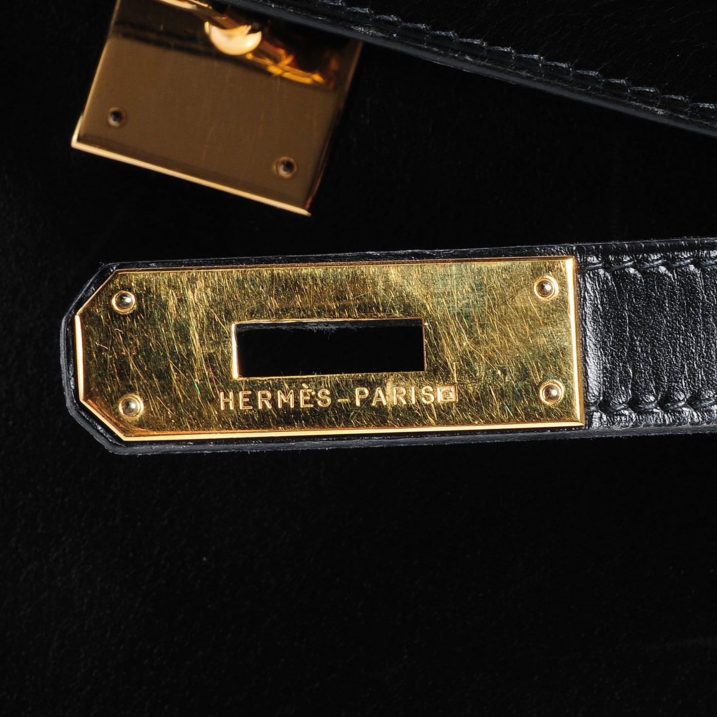 Box Kelly Sellier 32 Black