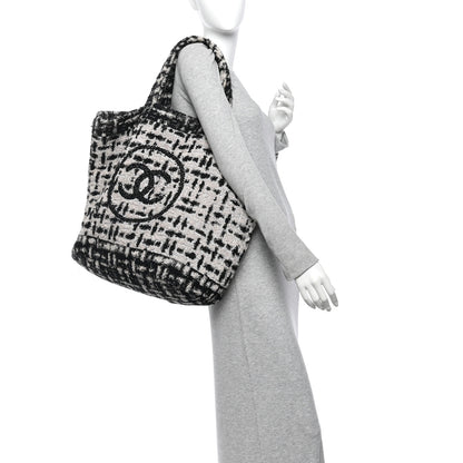 Chanel Terry Cotton CC Beach Tote Towel Set White Black 2 of 11