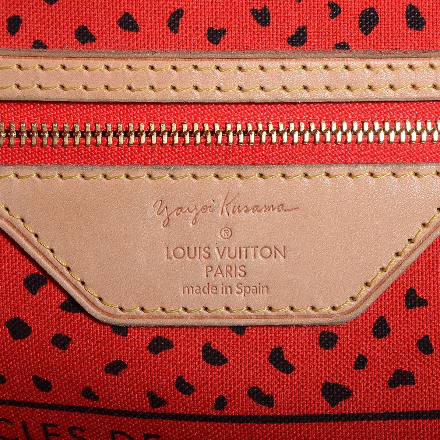 Monogram Kusama Waves Neverfull MM Red