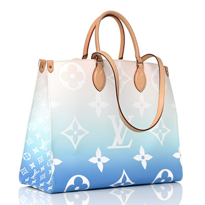 Louis Vuitton Monogram Giant By The Pool Onthego GM Blue 3 of 11