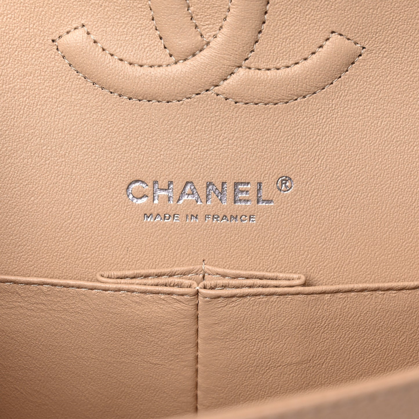 Caviar Quilted Medium Double Flap Beige Clair