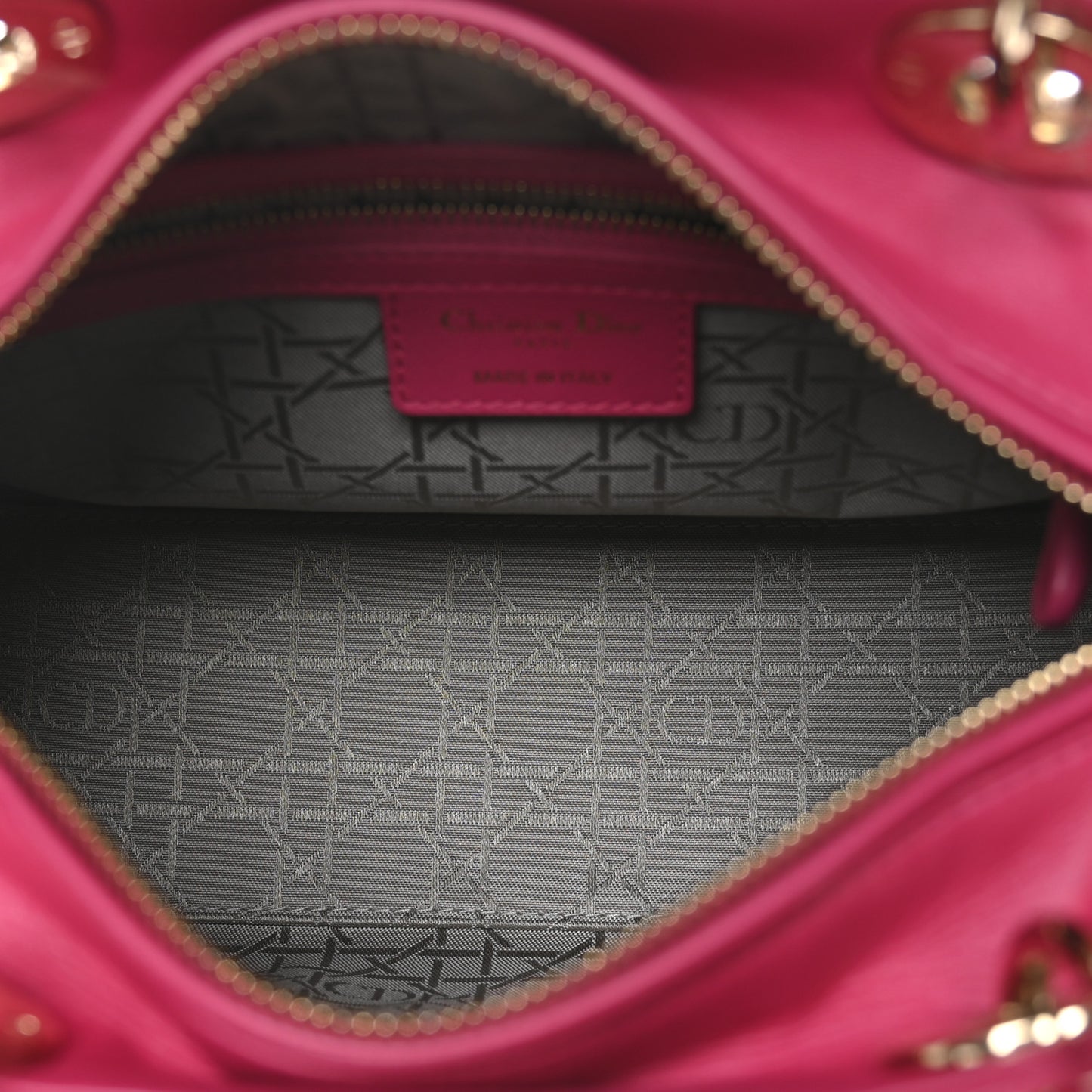 Lambskin Cannage Medium Lady Dior Fuchsia