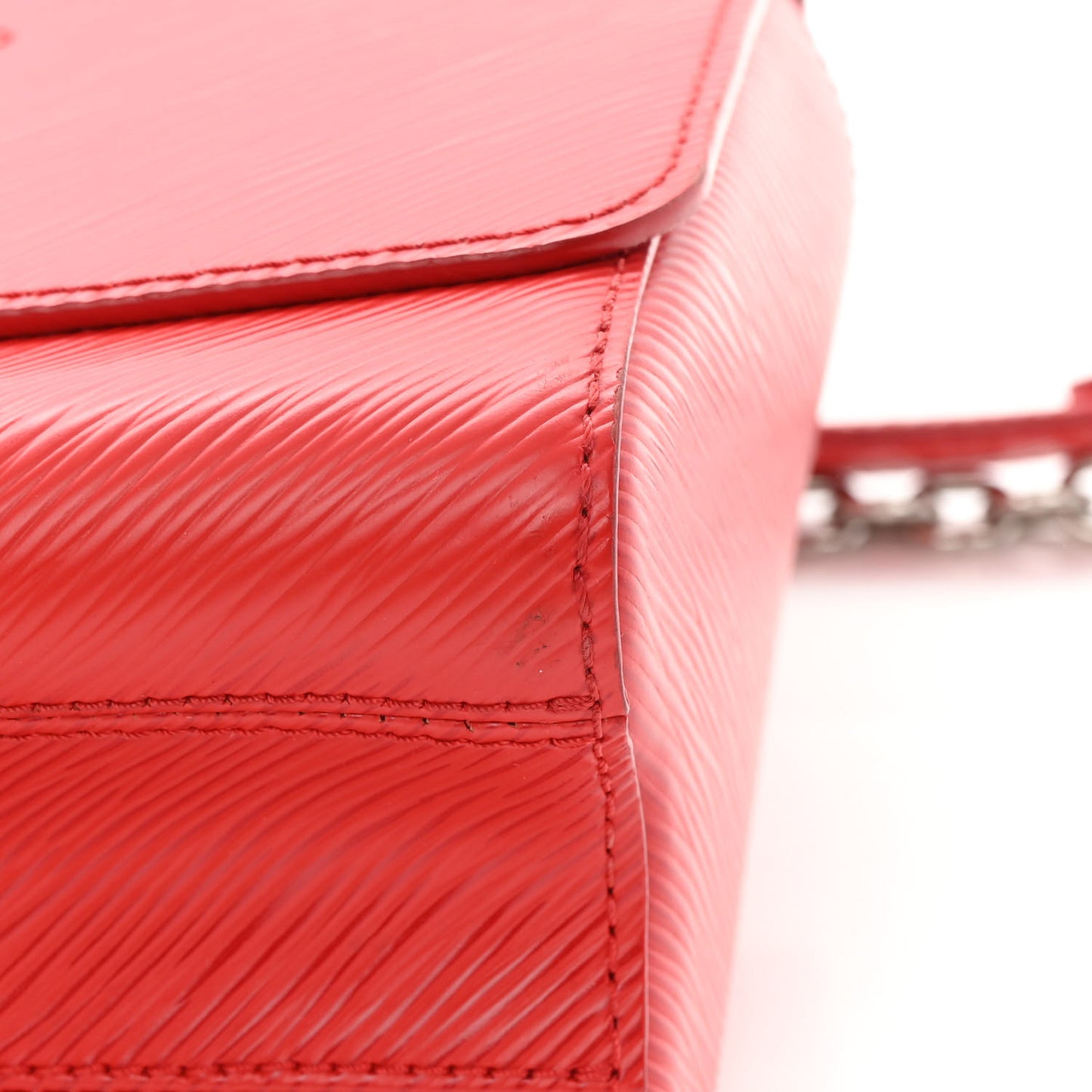 Epi Twist Shoulder Bag MM Coquelicot