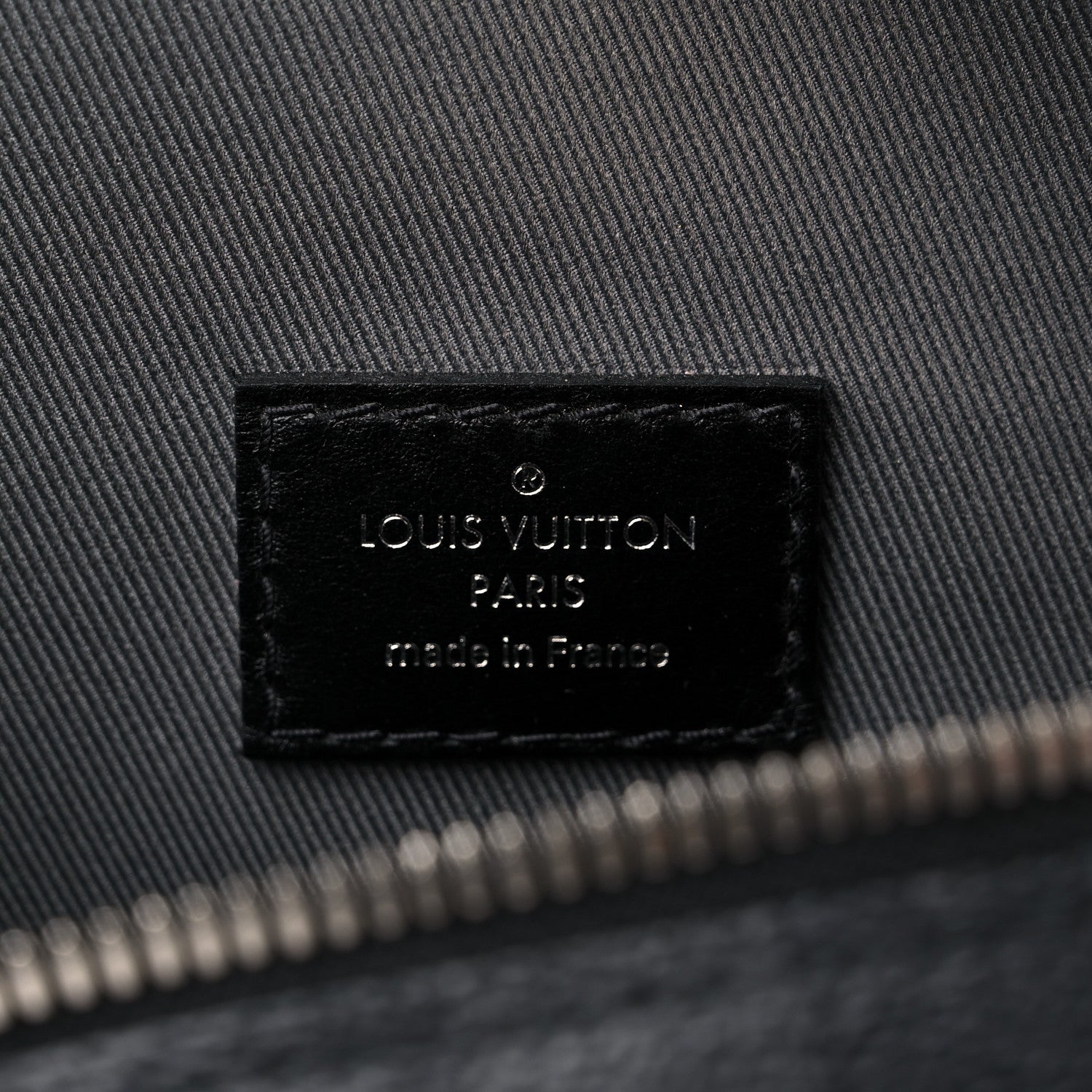 Louis Vuitton Damier Graphite Logo Campus BumBag Grey 6 of 10