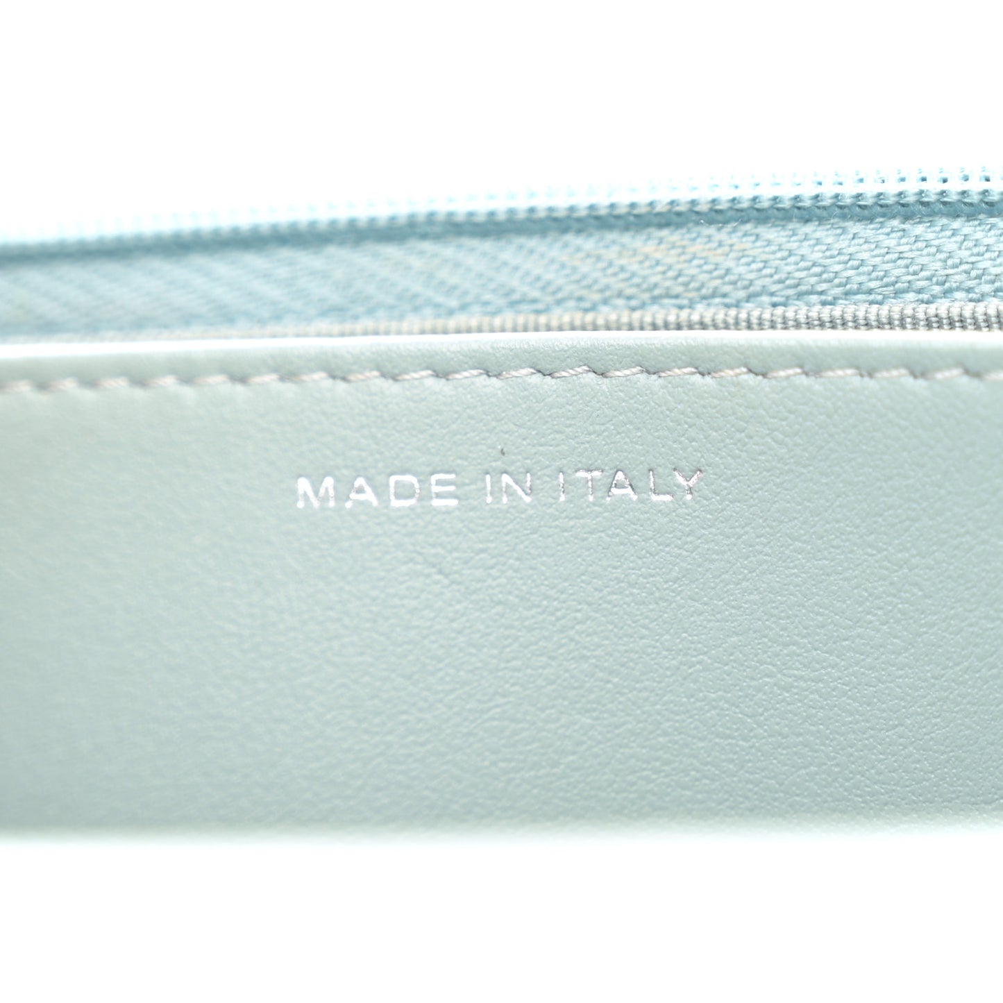 Caviar Quilted Wallet on Chain WOC Light Blue
