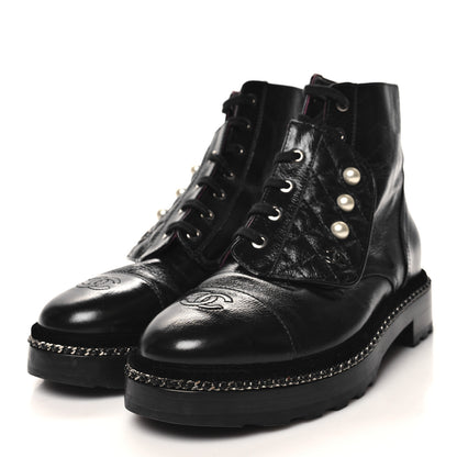 Chanel Crackled Calfskin Velvet Pearl Combat Short Boots 40 Black 3 of 10