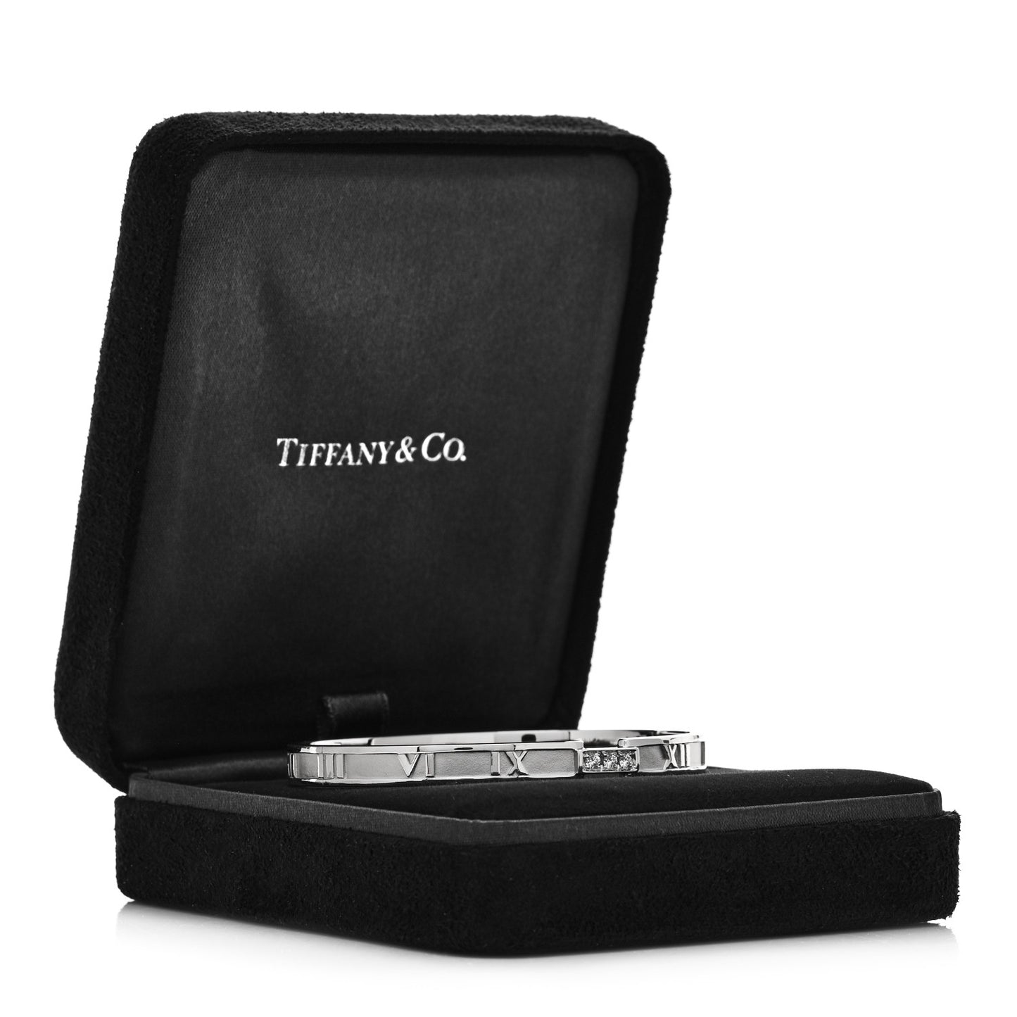 18K White Gold Diamond Atlas Closed Hinged Bangle Bracelet