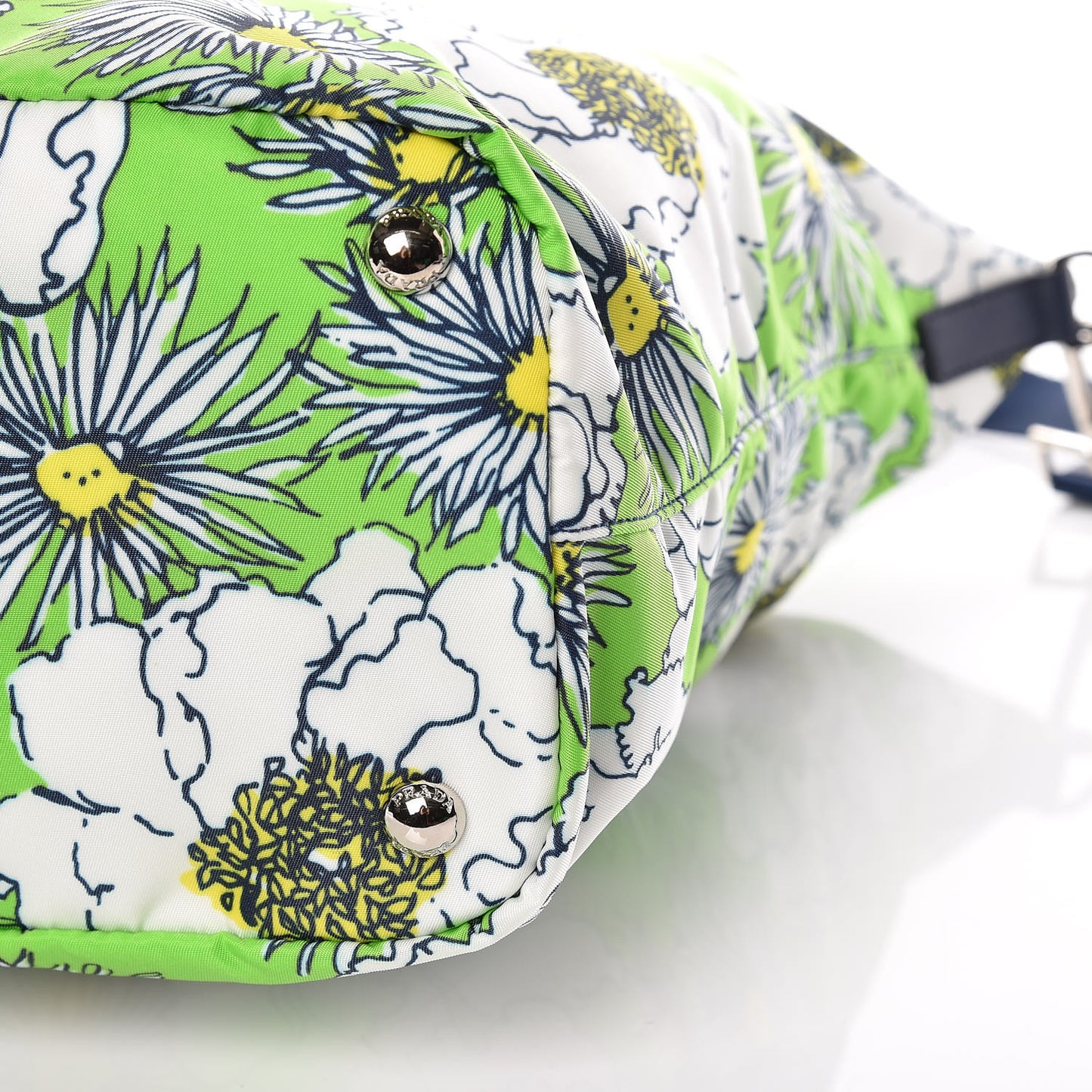 Tessuto Nylon Saffiano Floral Print Tote Green