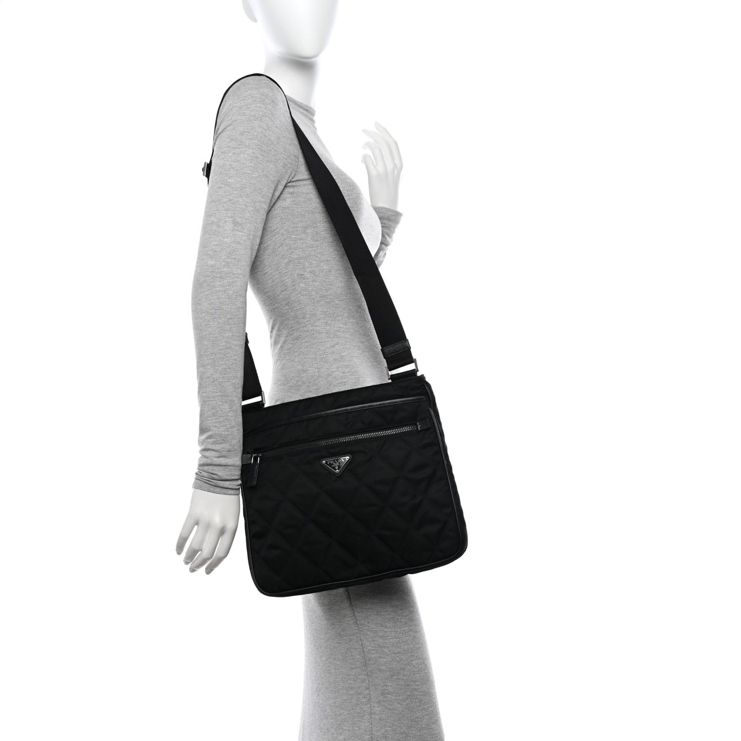 Nylon Tessuto Impuntu Messenger Bag Black