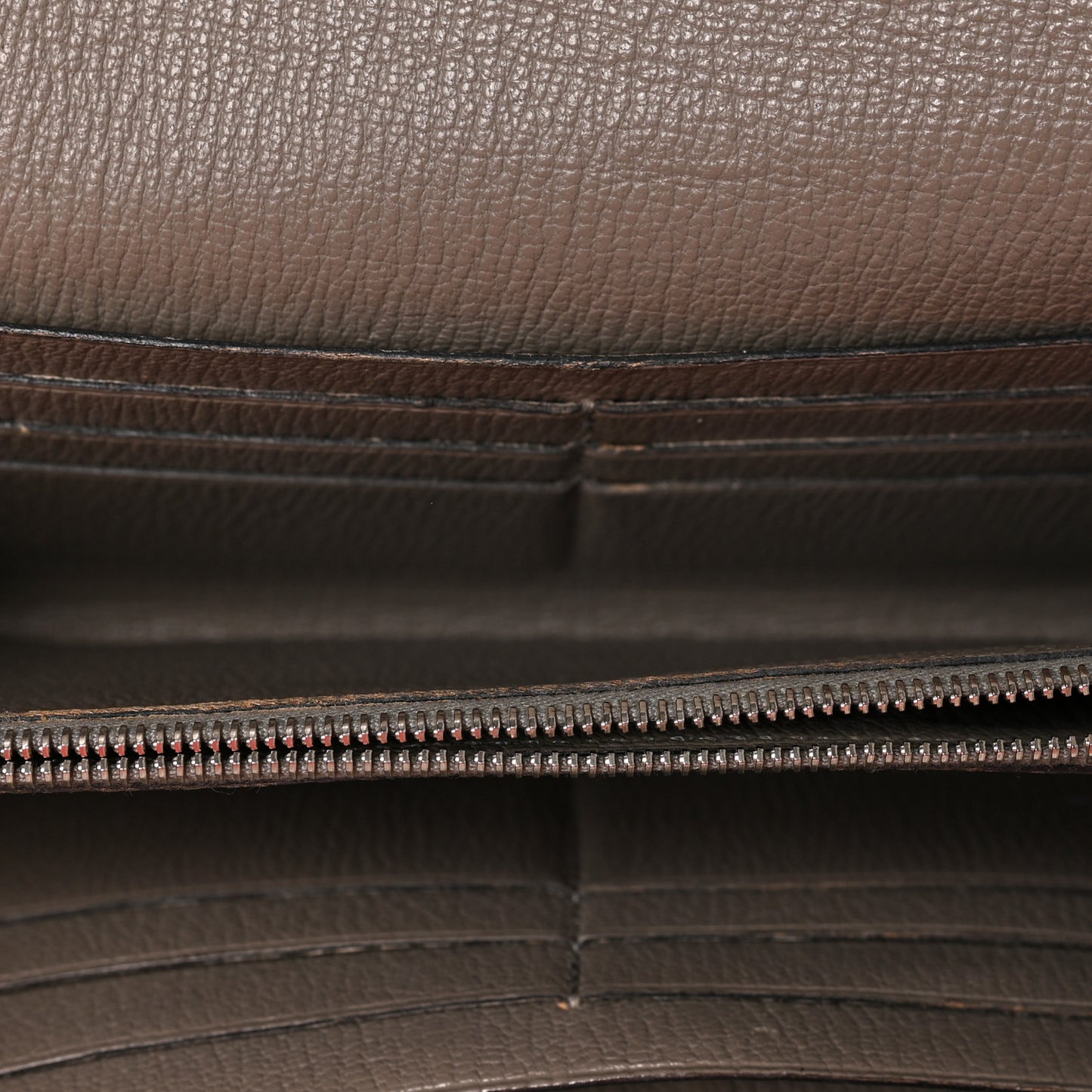 Ostrich Kelly Longue Wallet Gris Tourterelle