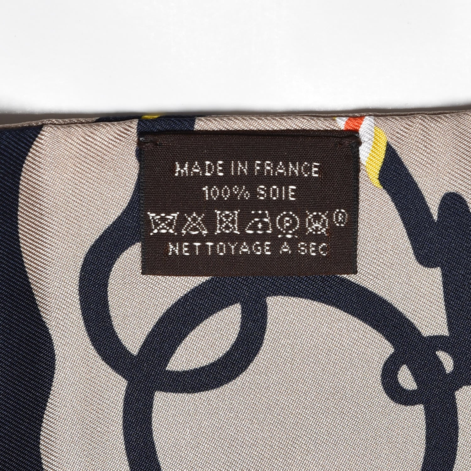 Hermes Silk Mors Et Tresses Maxi Twilly Cut Gris Beige Black Rose Vif 5 of 5