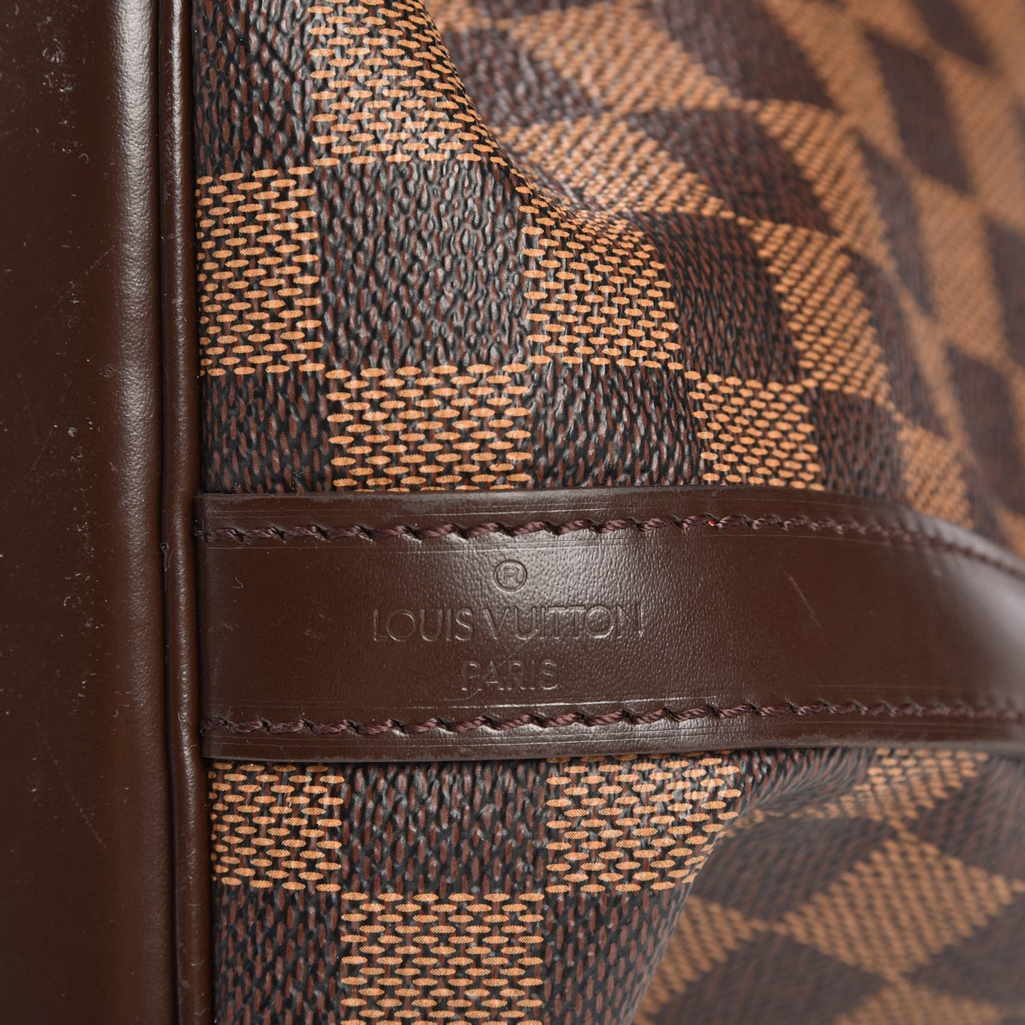 Damier Ebene Petit Noe