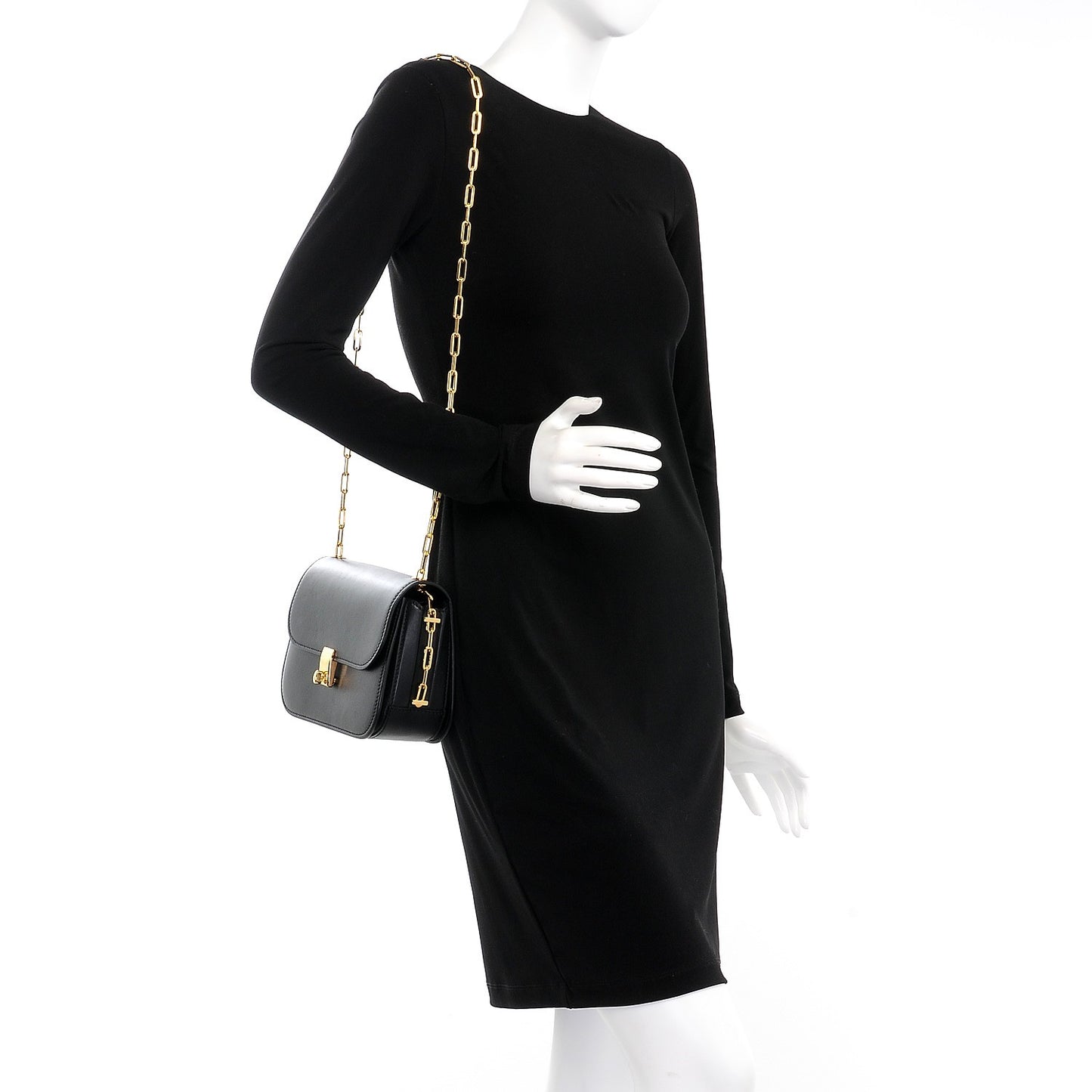 Vitello Chain Flap Bag Black