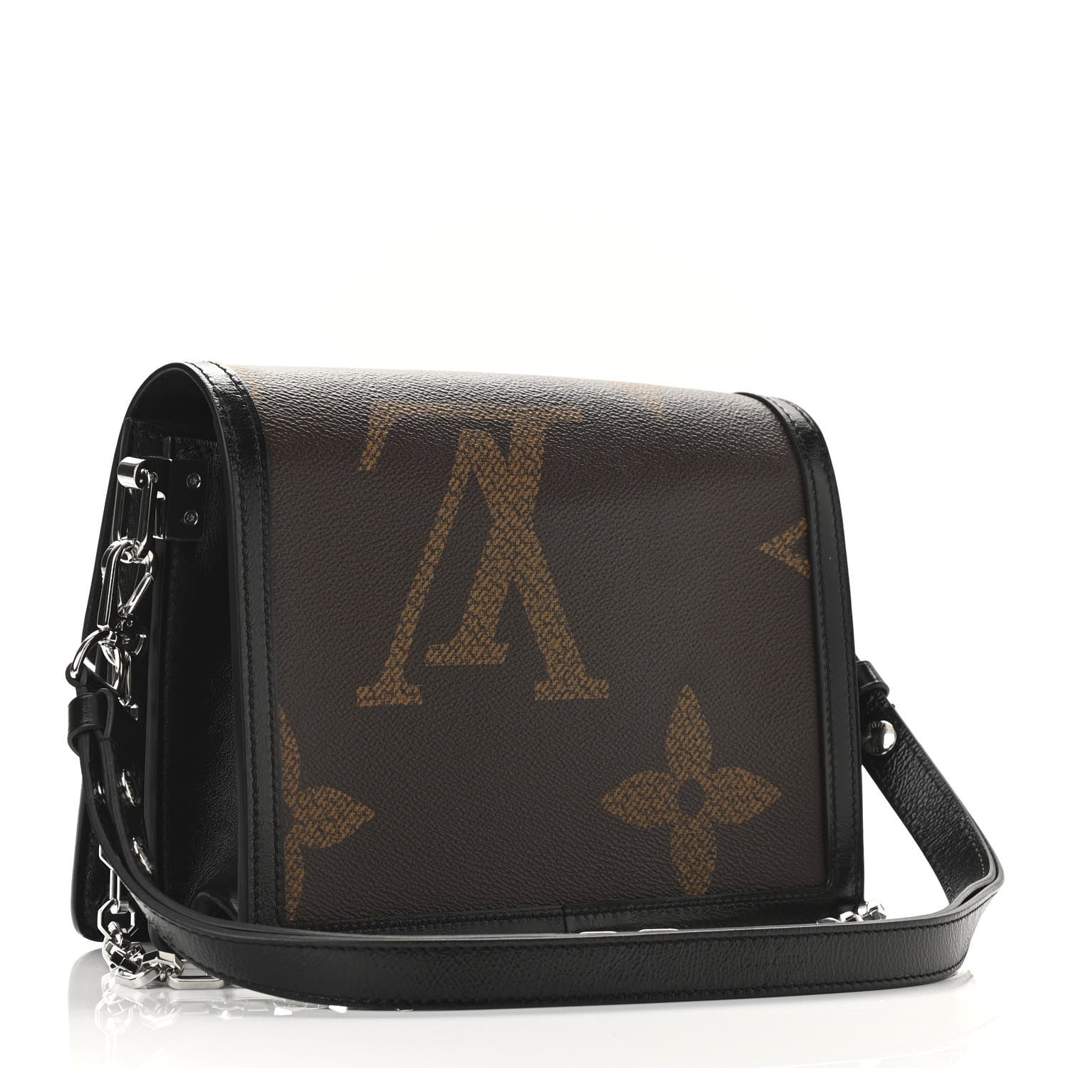 Louis Vuitton Reverse Monogram Giant Dauphine MM 3 of 9